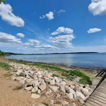 4 Star In Holiday home